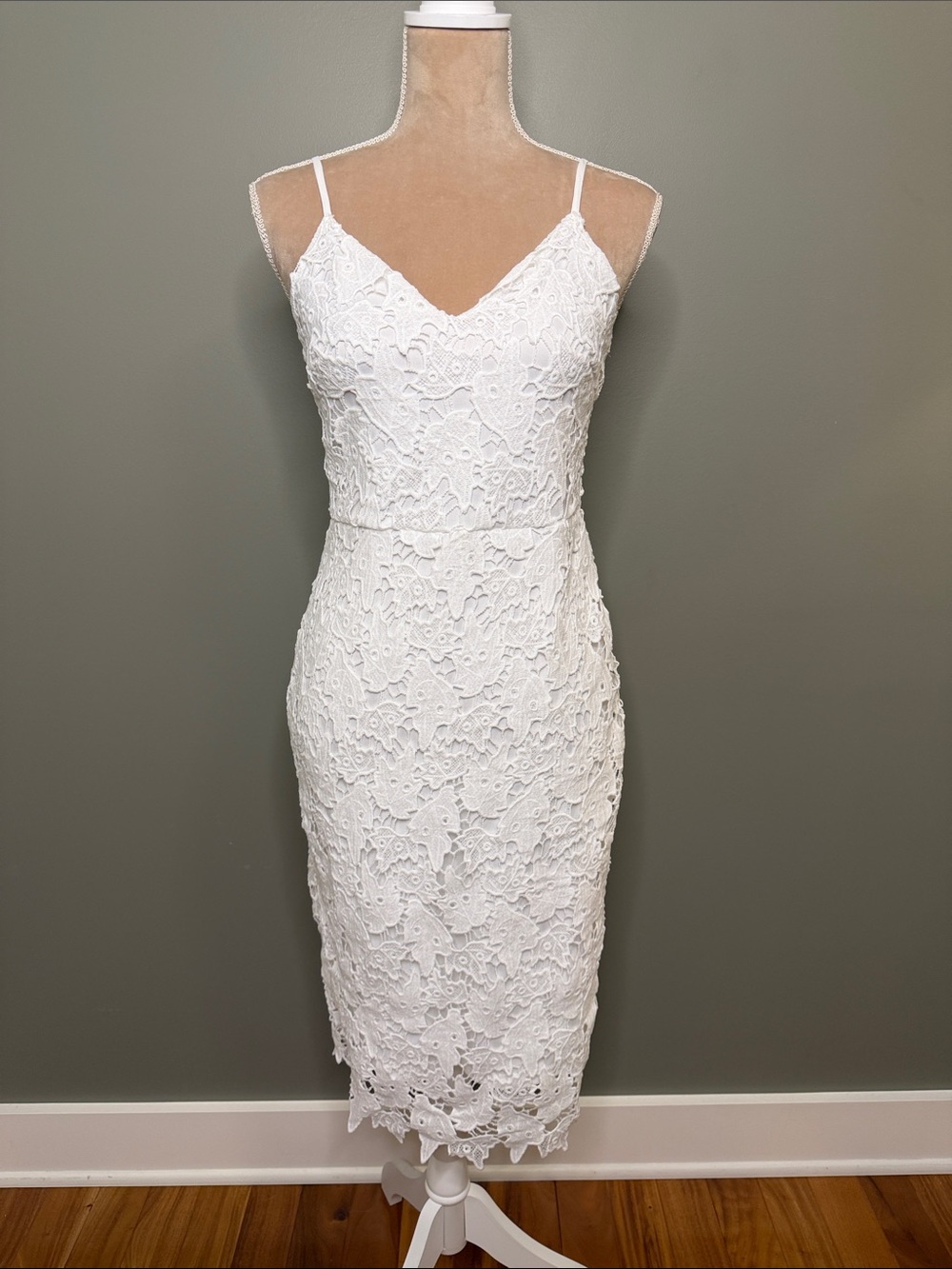 Eilly Bazar White Lace Spaghetti Strap Sheath Dress Size Small